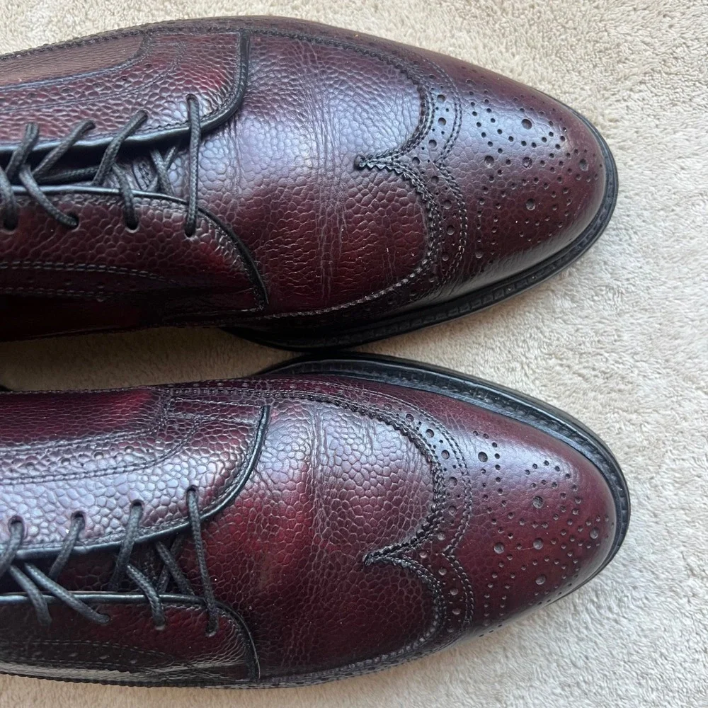 Allen Edmonds Men 9 D Burgundy‎ Pebble Grain Leather Wingtip Derby Dress Shoe